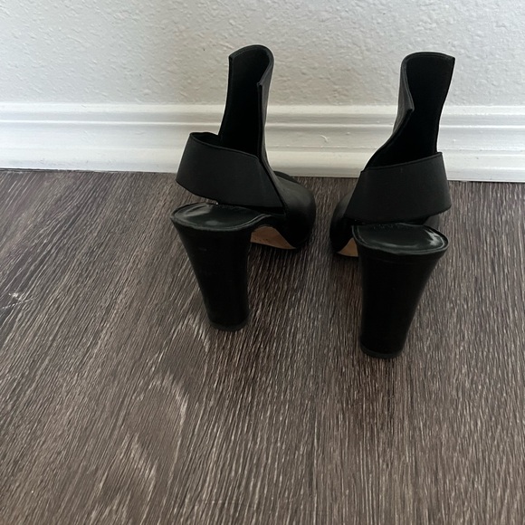 Stuart Weitzman open toed leather booties - size 5 - Picture 3 of 5
